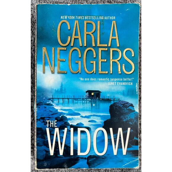 The Widow by Carla Neggers (Paperback) - Picture 1 of 6